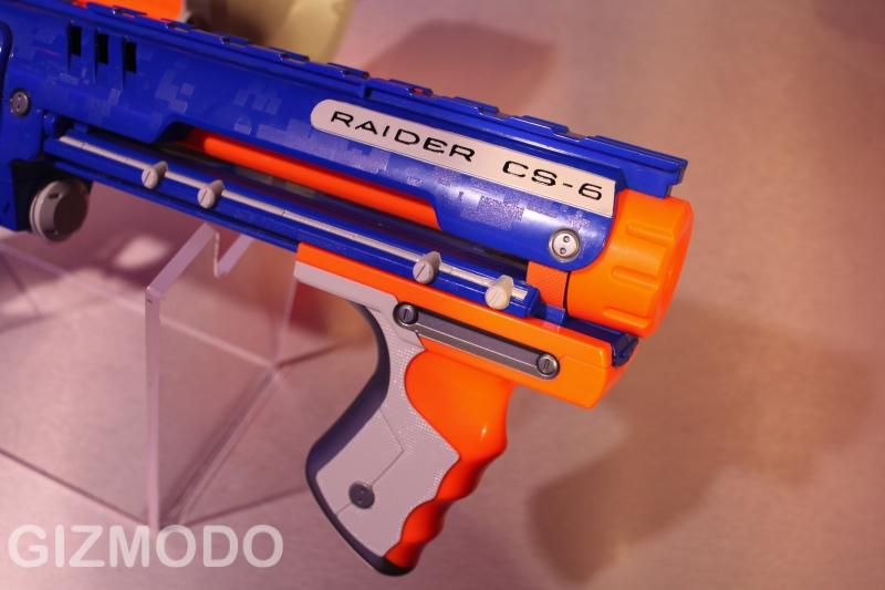 Illustration for article titled Nerf N-Strike Raider CS-35: Lil' Dick Tracy's Automatic Tommy Gun With 35-Dart Drum Magazine